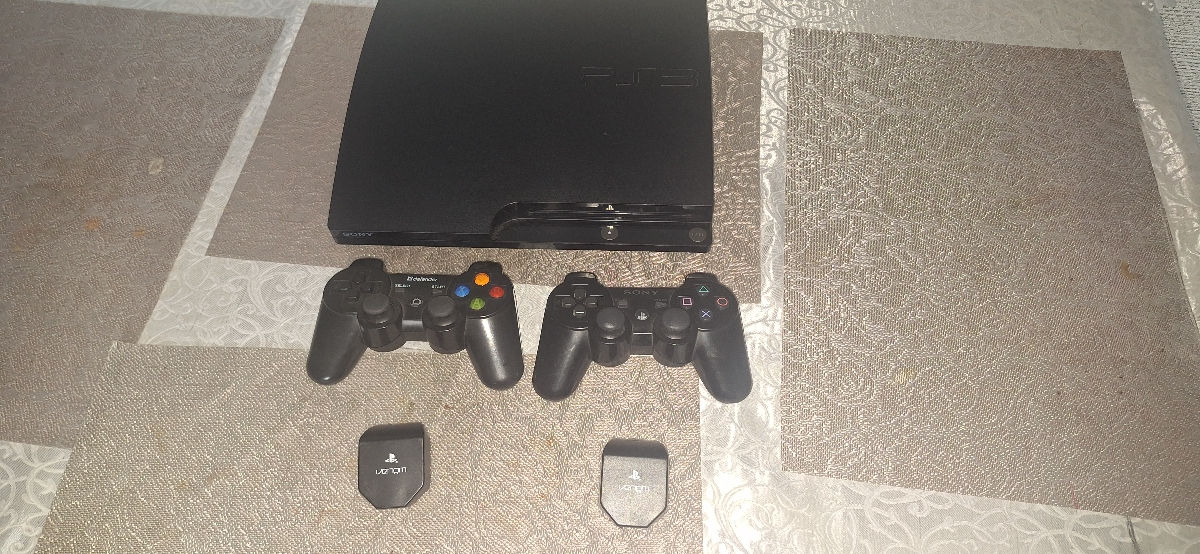 Sony  Playstation series 3 slim foto 8