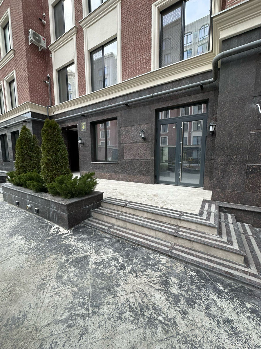 Chirie spațiul comercial 200 mp, str.Avram Iancu 32. foto 0