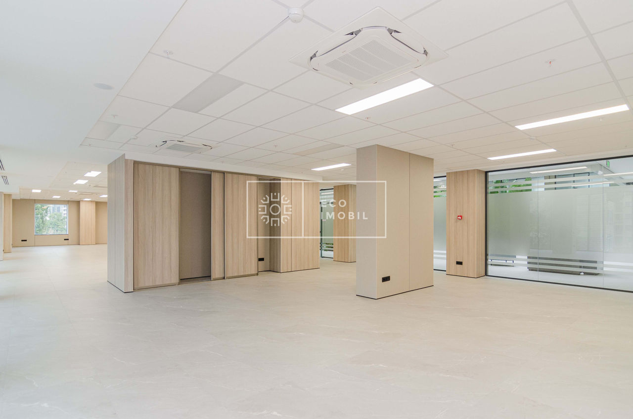 Oficiu, chirie, Business Centru UBC, 120 m.p, 3240€ foto 1