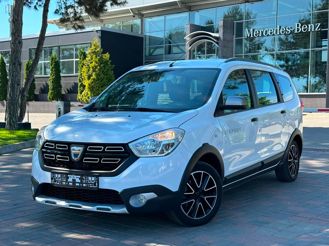 Dacia Lodgy