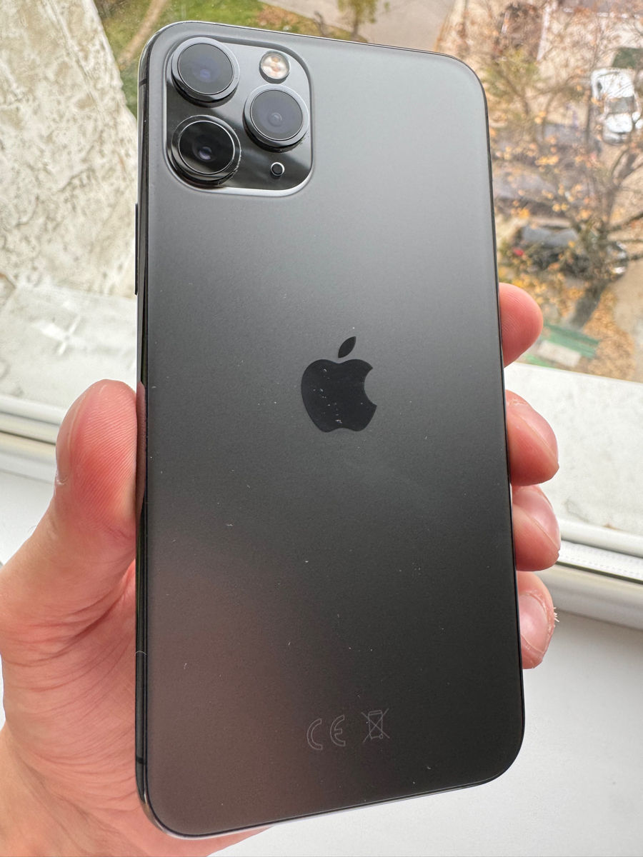 iPhone 11 PRO 256gb foto 1