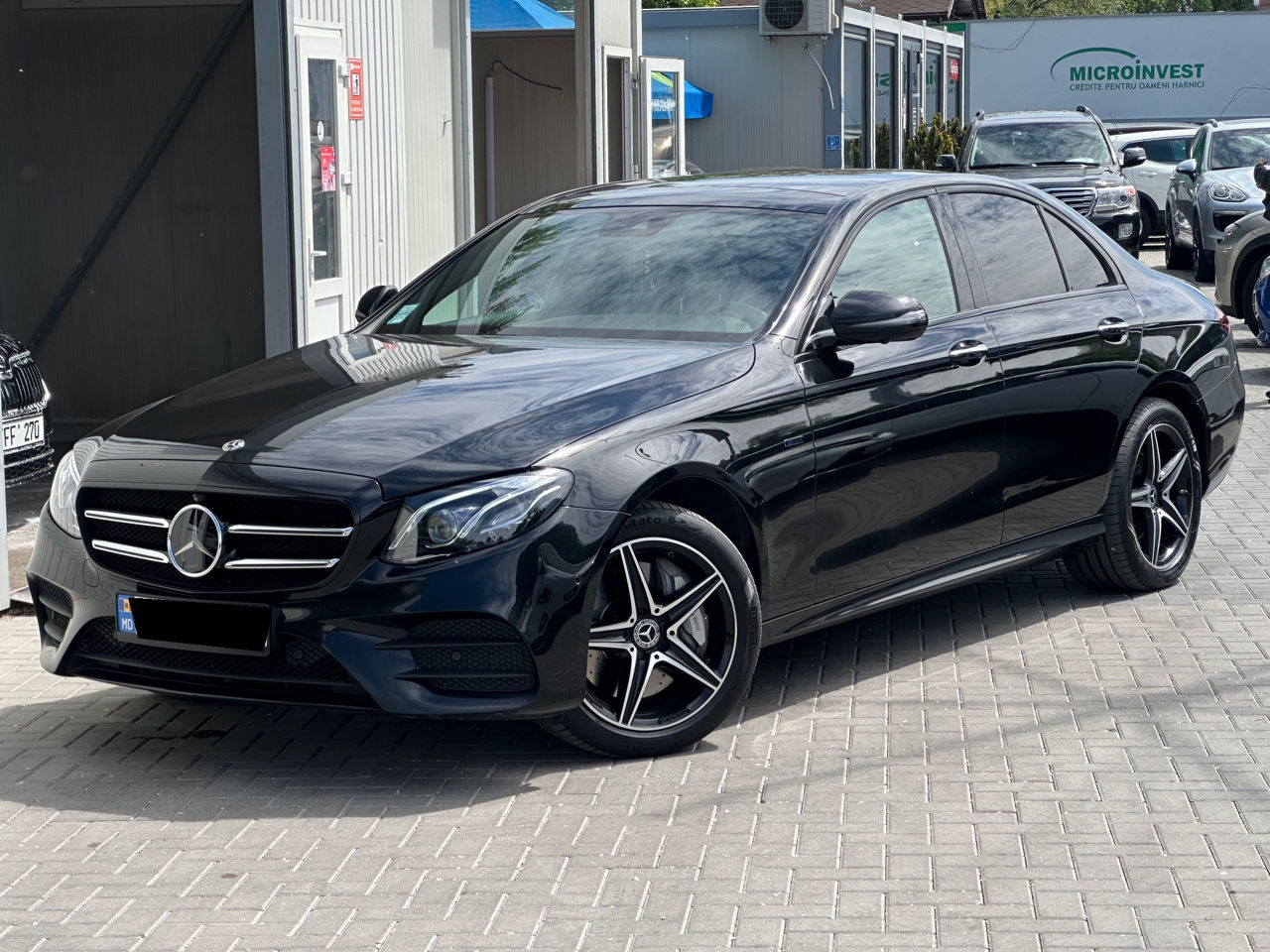 Mercedes E-Class foto 0