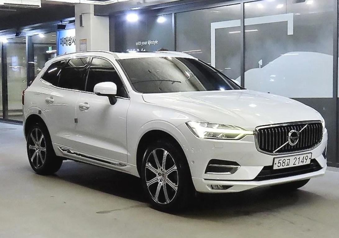 Volvo XC60 foto 0