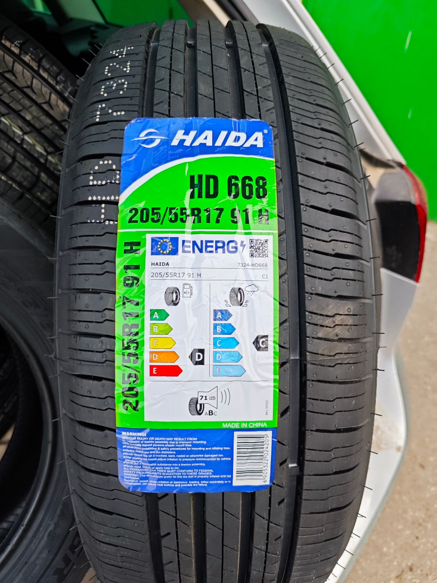 205/55R17 Vara !!!205/55/17 !!! 205/55 R17 !!! foto 0
