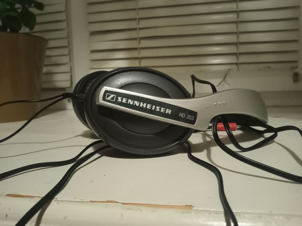 Sennheiser HD 203