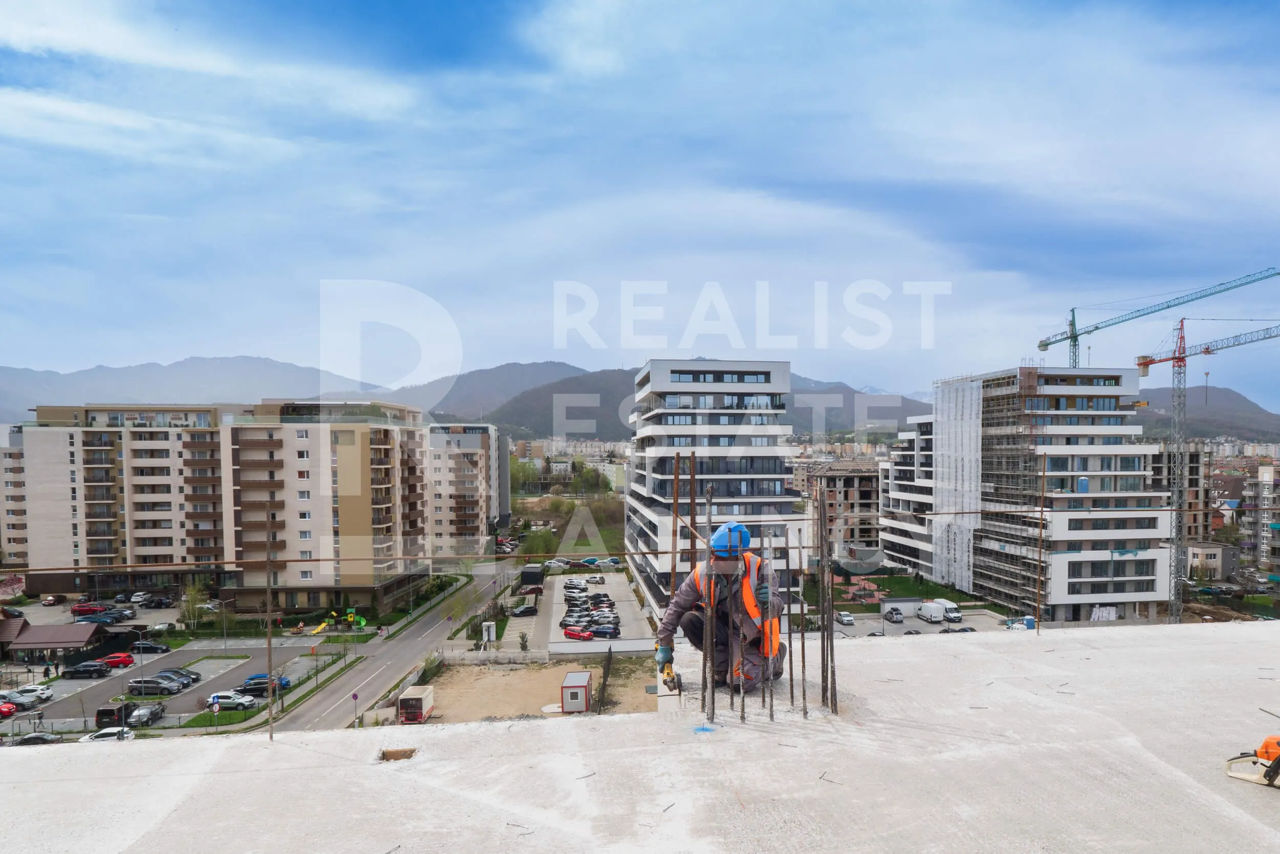 Apartament cu 3 camere de vânzare, Brașov foto 6