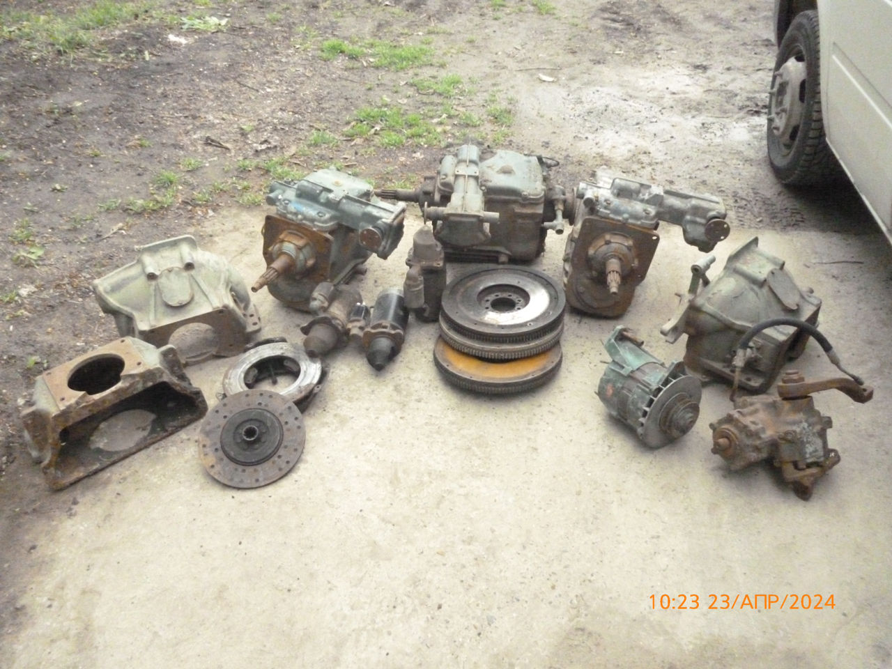 Vind piese de la mercedes 1113 si 307D.Cumpar motor mercedes om 366 sau om 352. foto 4