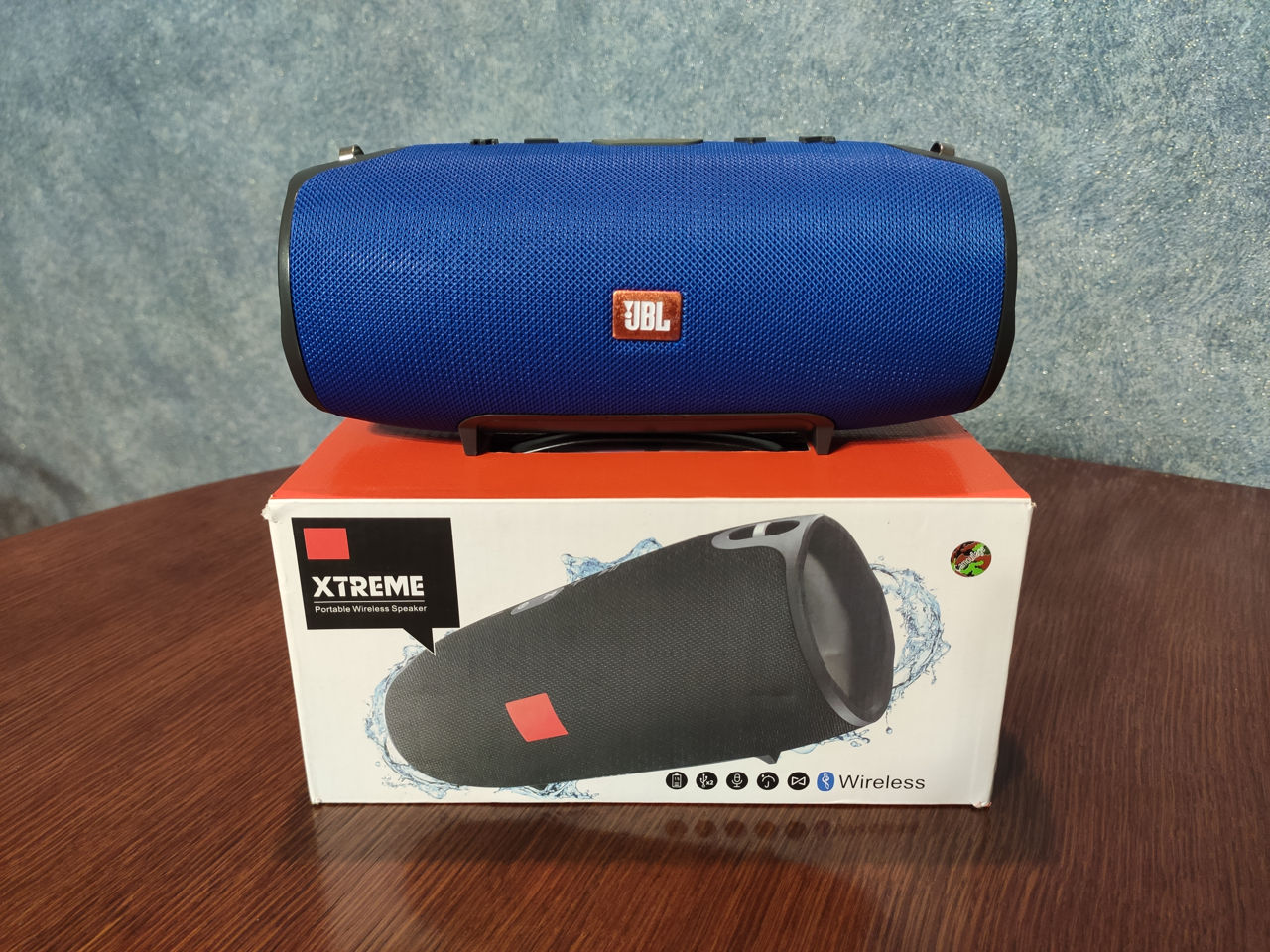Калонка JBL Xtreme