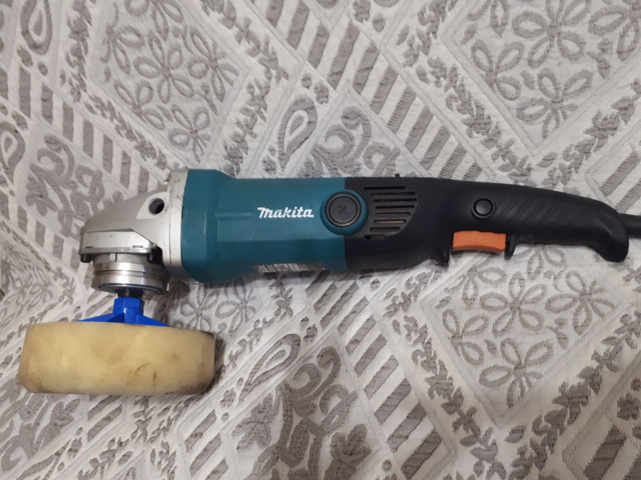 Makita Sa7000c