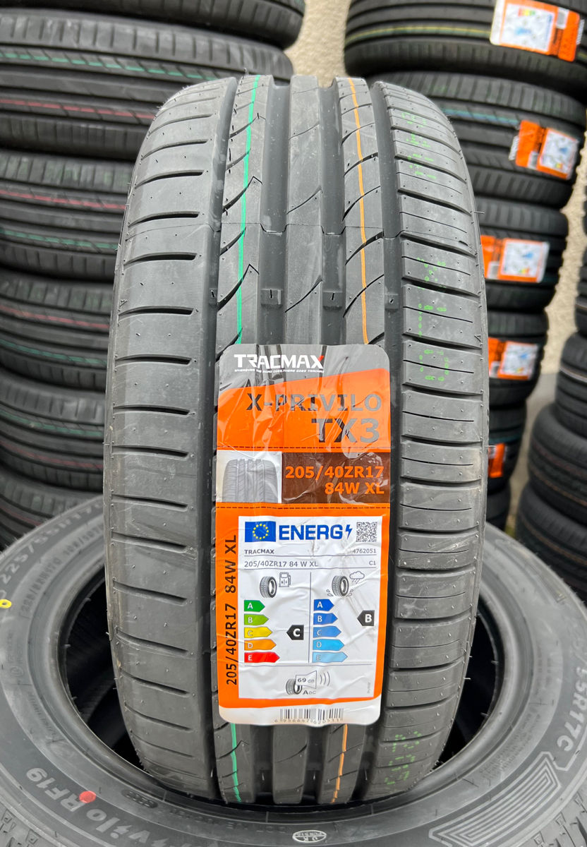 2 шины/ 2 anvelope 205/40 R17 Tracmax Xprivilo TX3/ Доставка, livrare toata Moldova foto 0