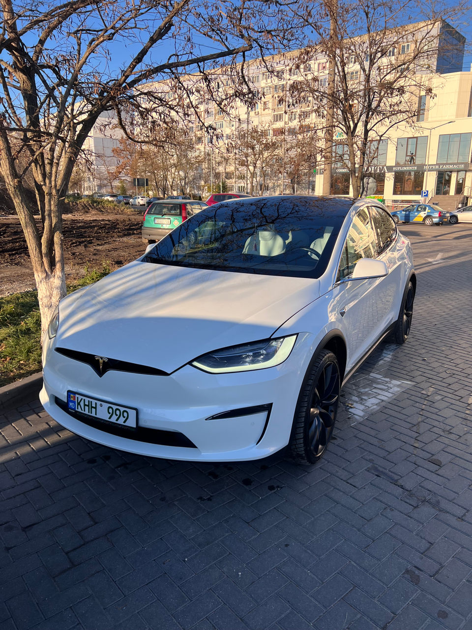 Tesla Model X foto 4