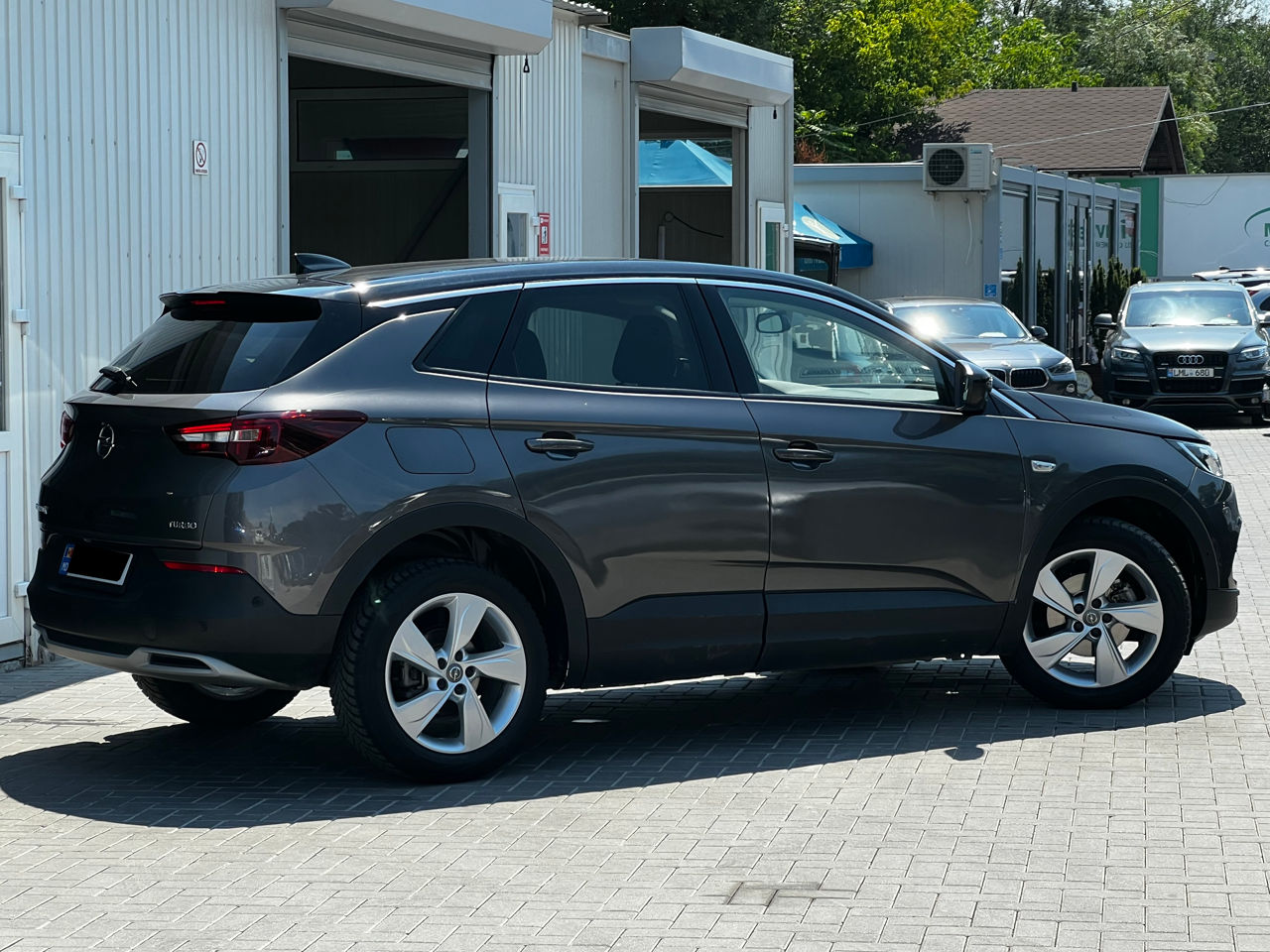 Opel Grandland X foto 2