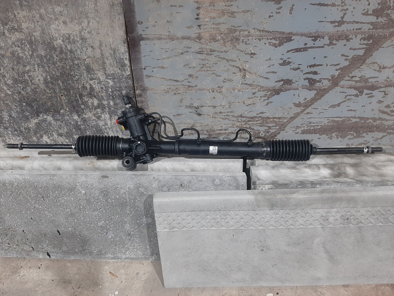 Новая Рулевая рейка RAV 4 2001-2005 год 4420042120 фото 2