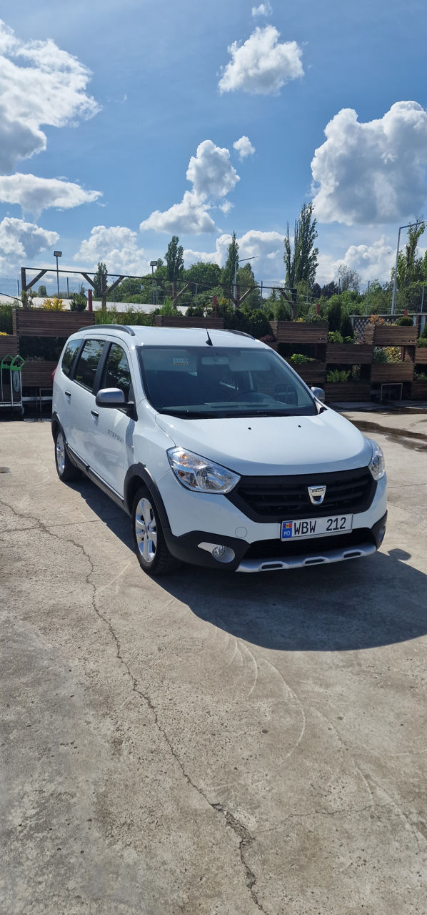 Chirie auto Chisinau/ Botanica/ Аренда авто / 7 locuri auto foto 1