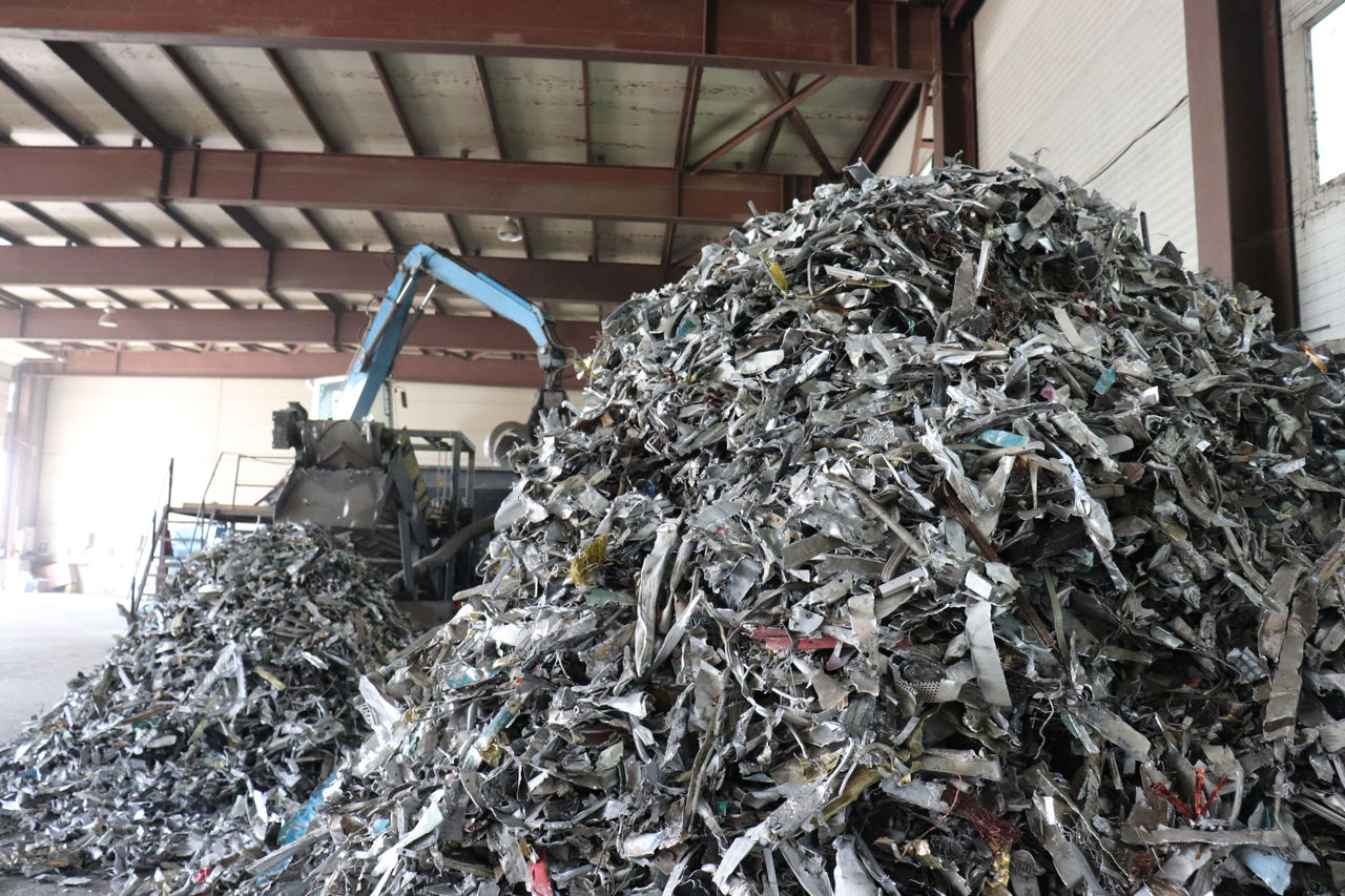 Cumpărăm deșeuri de metale feroase și neferoase, plastic, sticlă și carton la prețuri avantajoase. foto 3