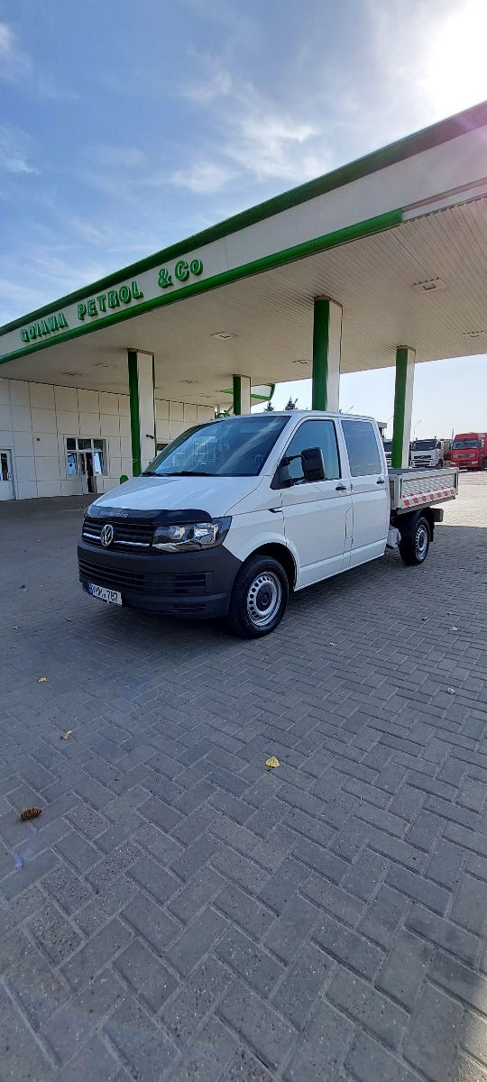 Volkswagen Transporter T6 foto 0