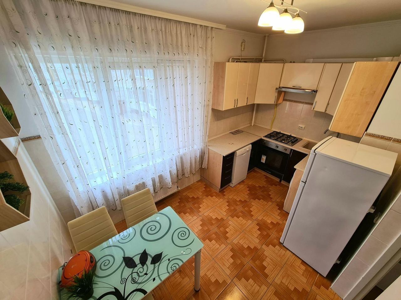 Apartament cu 1 cameră, 50 m², Centru, Chișinău foto 3