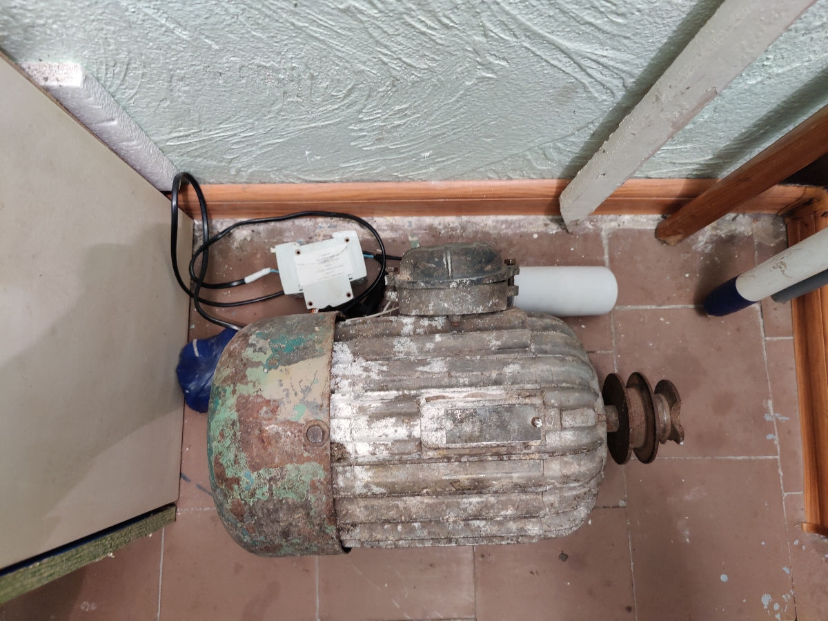 Электродвигатель, АОЛ, 3 KWT, 1500 оборотов , Б/у, 2200 лей, ТОРГ foto 1