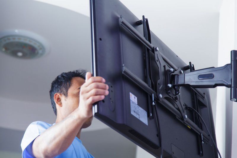 Установка телевизоров на стену. TV LCD, LED, плазменные. Кронштейны ТВ. Мастер. foto 0