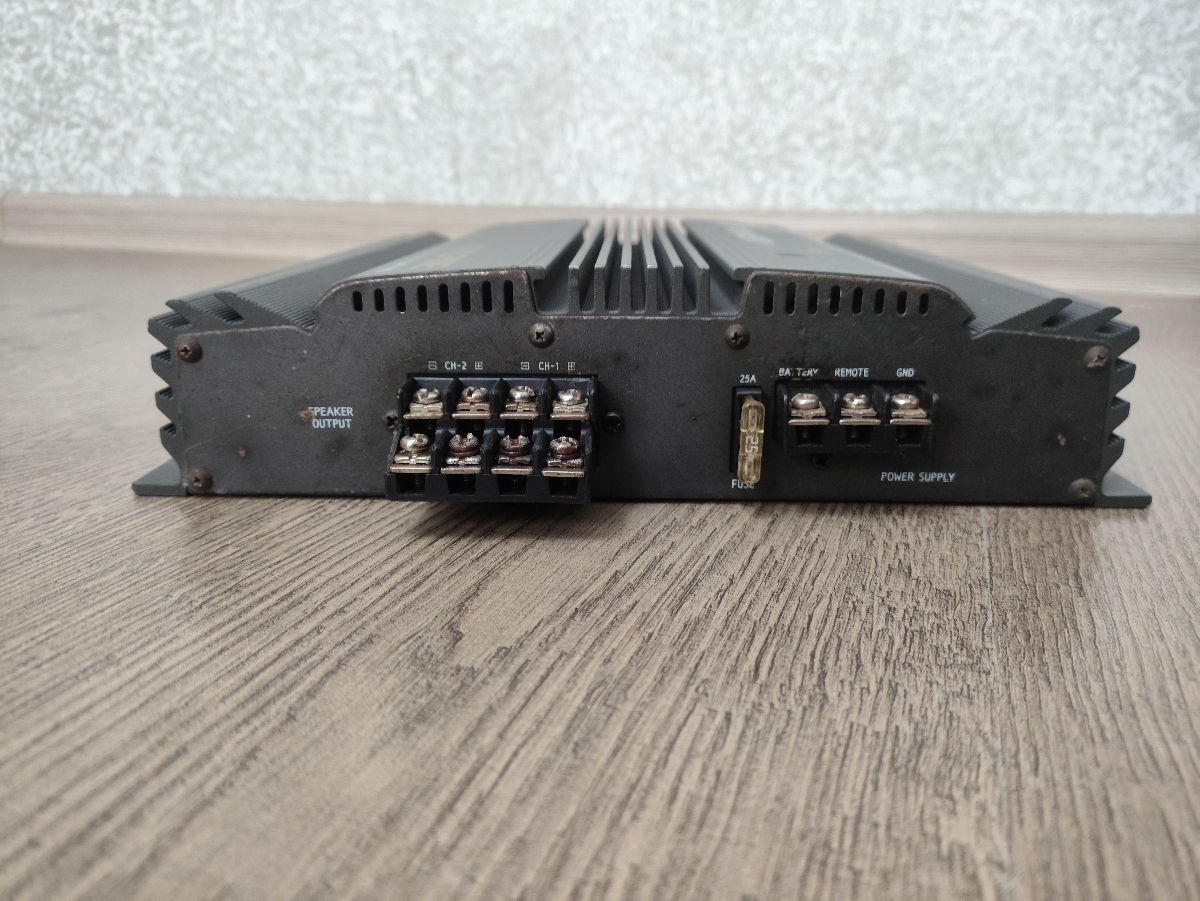 Усилитель Alpine MRP-F200 foto 1