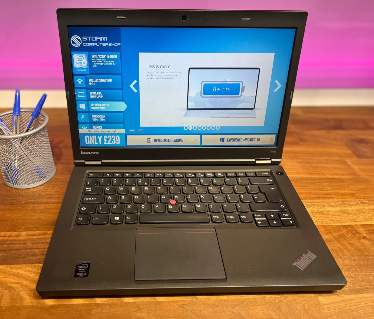 Четырехъядерный i5, 4-е поколение. RAM 8 GB, Video 2 GB, 1 TB.