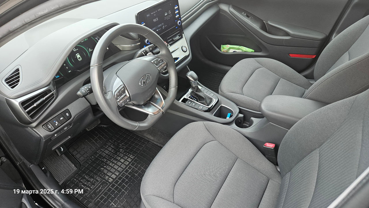 Hyundai IONIQ foto 6