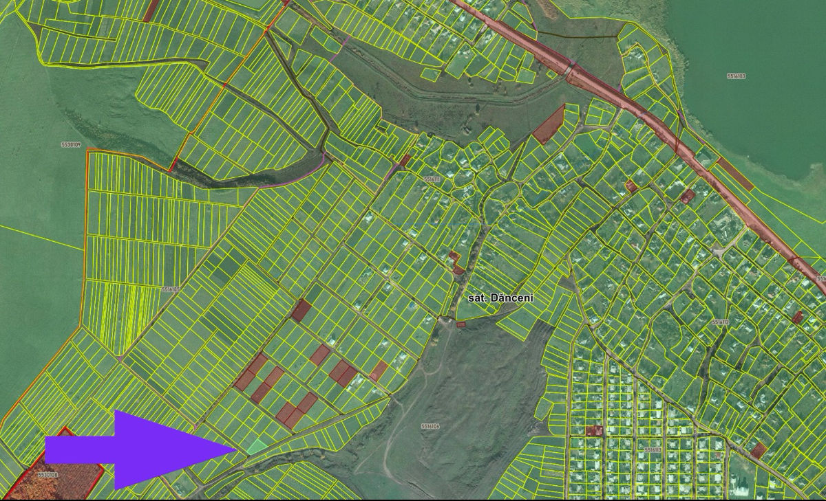 Vand teren pentru construcție s. Danceni foto 2