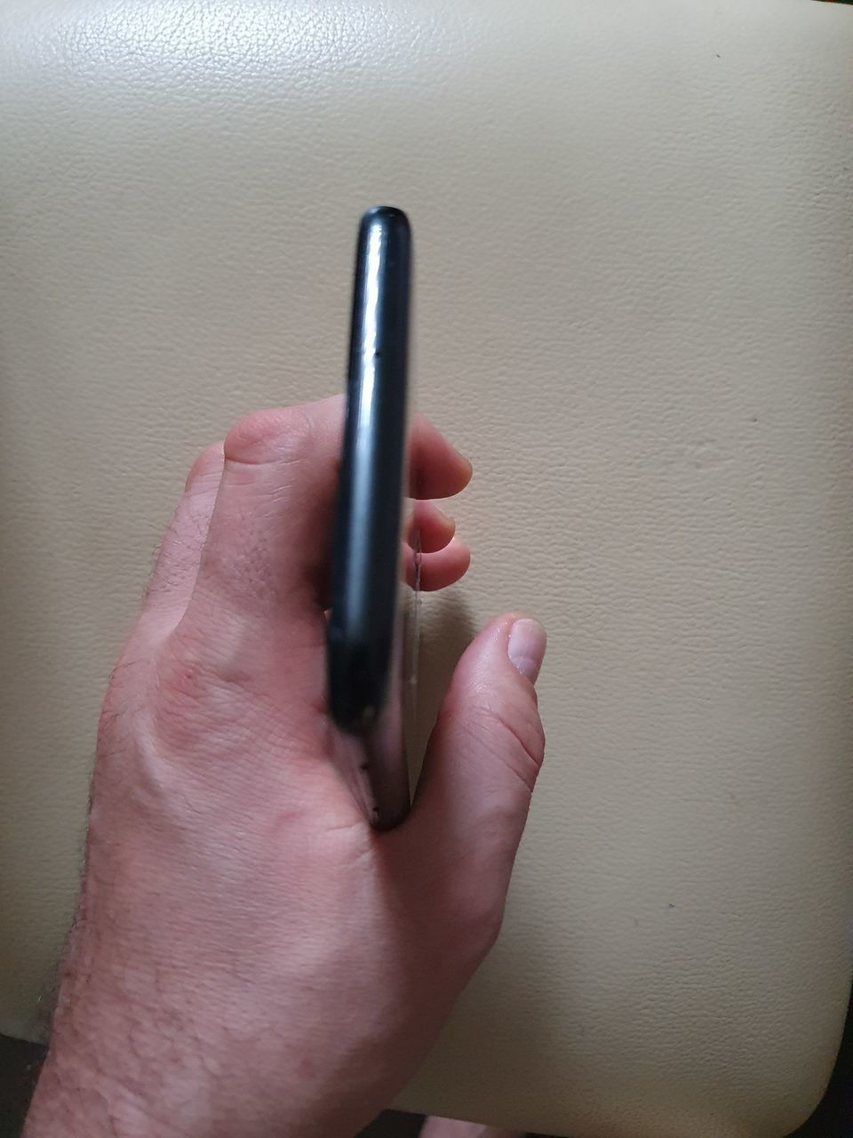 Samsung Galaxy A20 in cutie foto 9