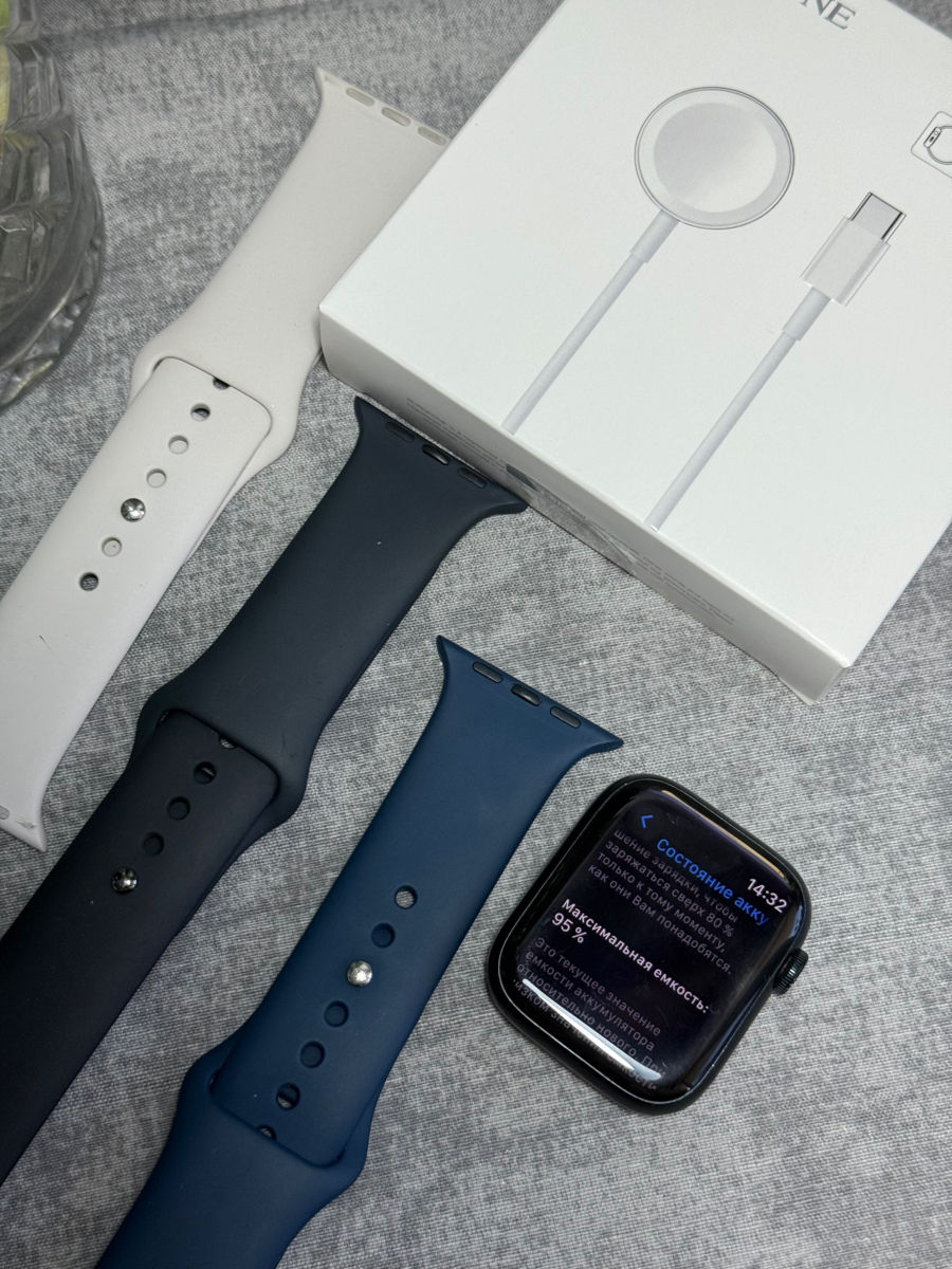 Apple Watch seria 8 45 mm battery 95 % фото 0