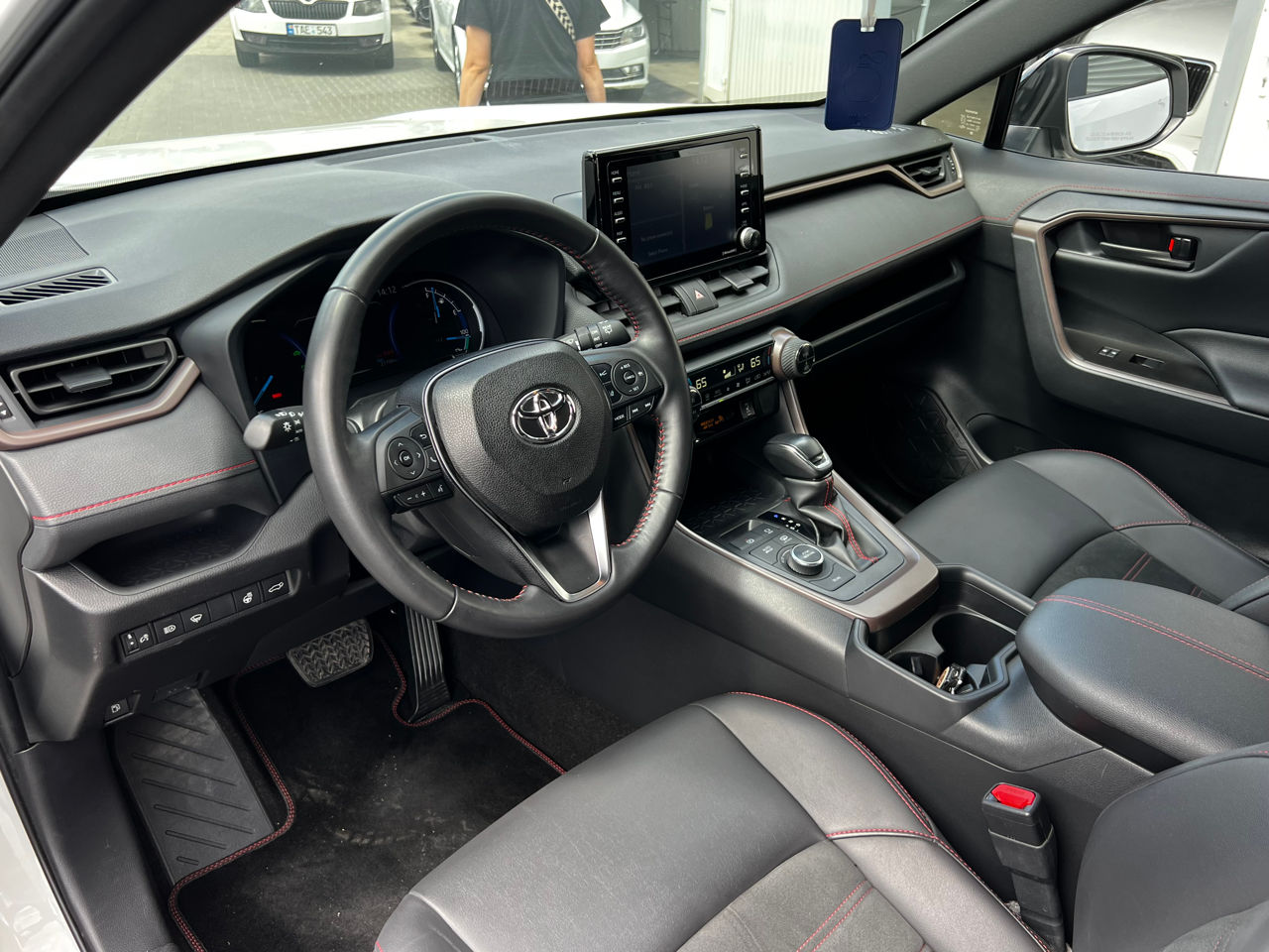 Toyota Rav 4 foto 10
