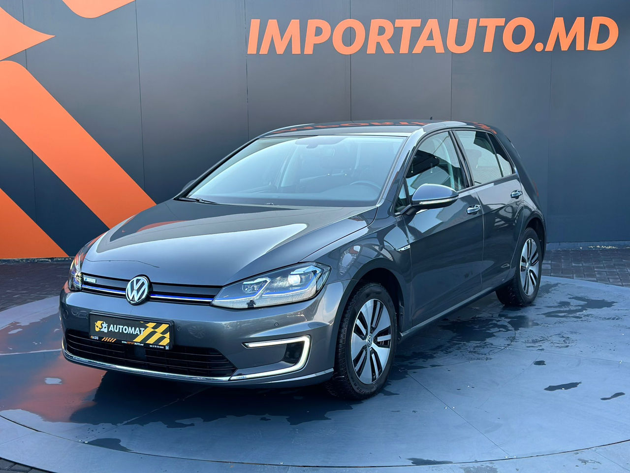 Volkswagen Golf foto 0