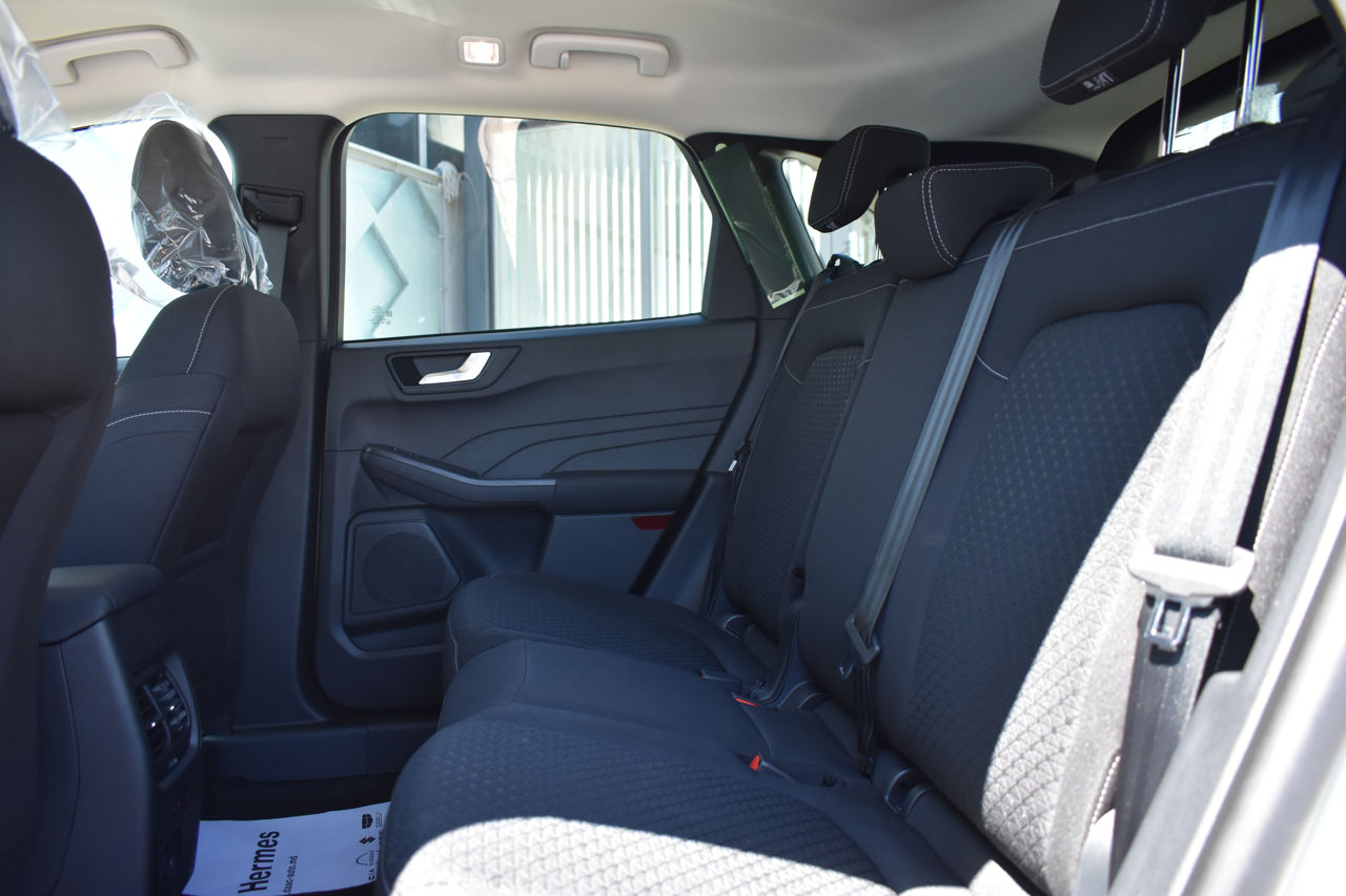Ford Kuga фото 9
