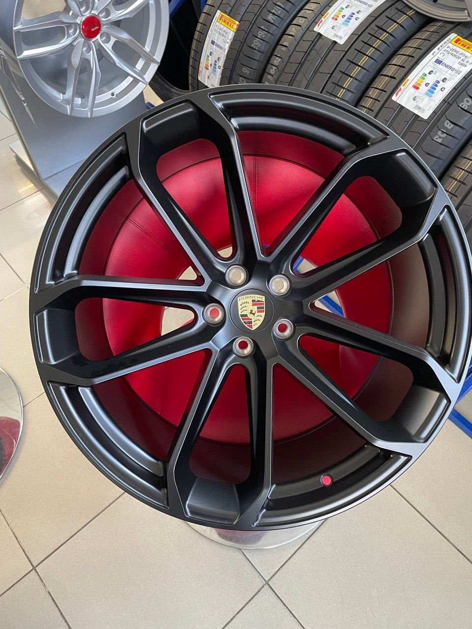 Новые диски R21 нa Porsche Macan