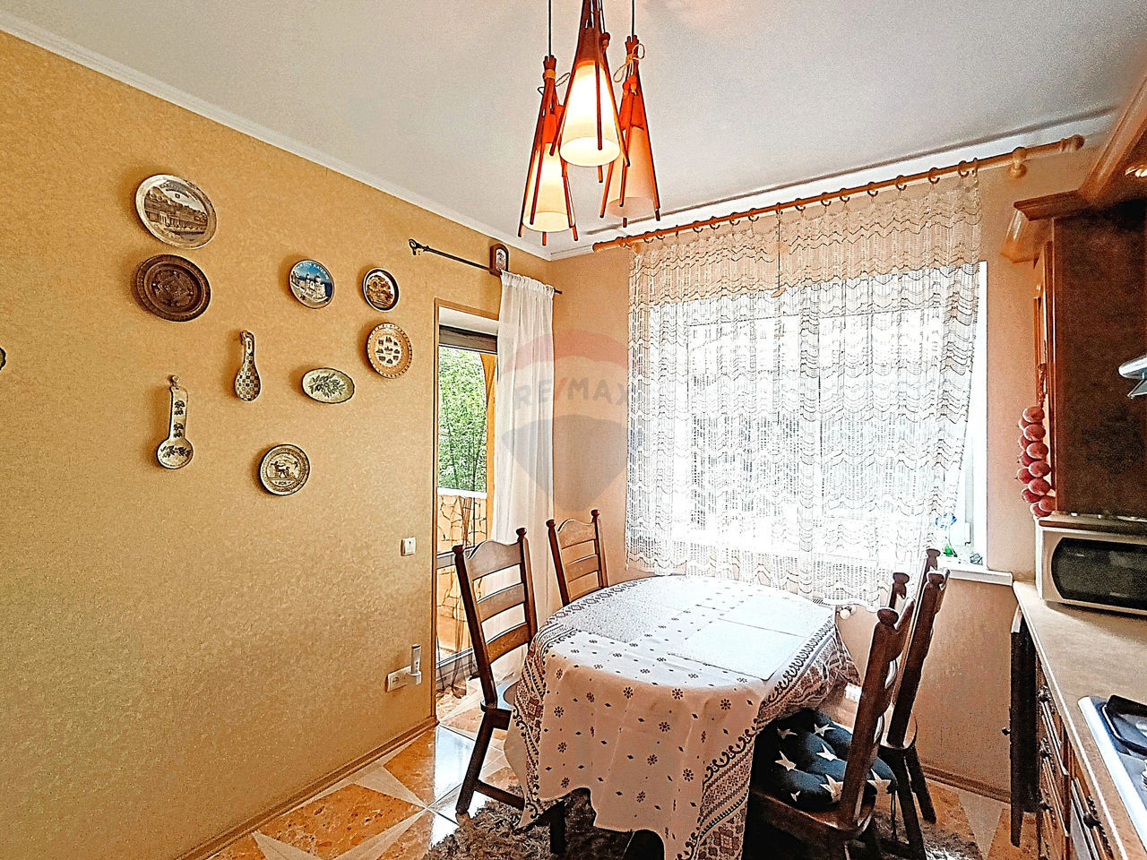 Refugiu Exclusivist în Codru – Casă cu 3 Dormitoare + Living, 195 m², 6 Ari, Gata de Locuit! фото 9