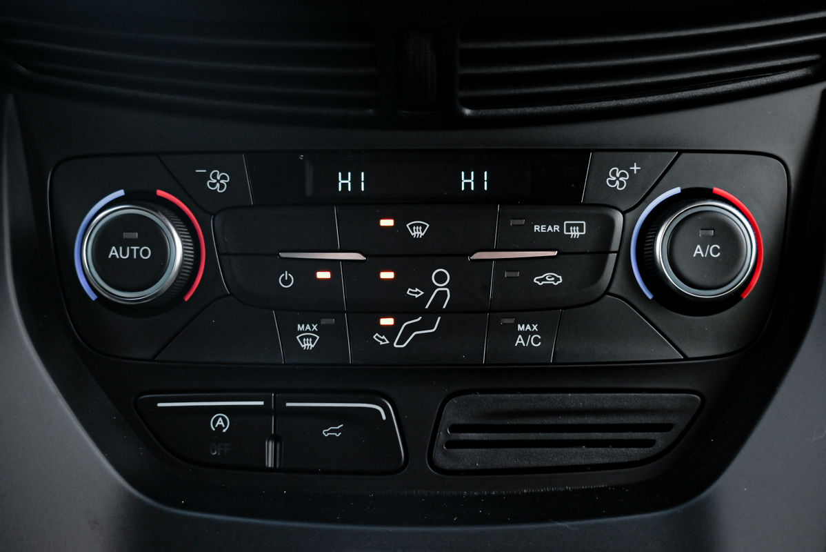 Ford Kuga фото 12