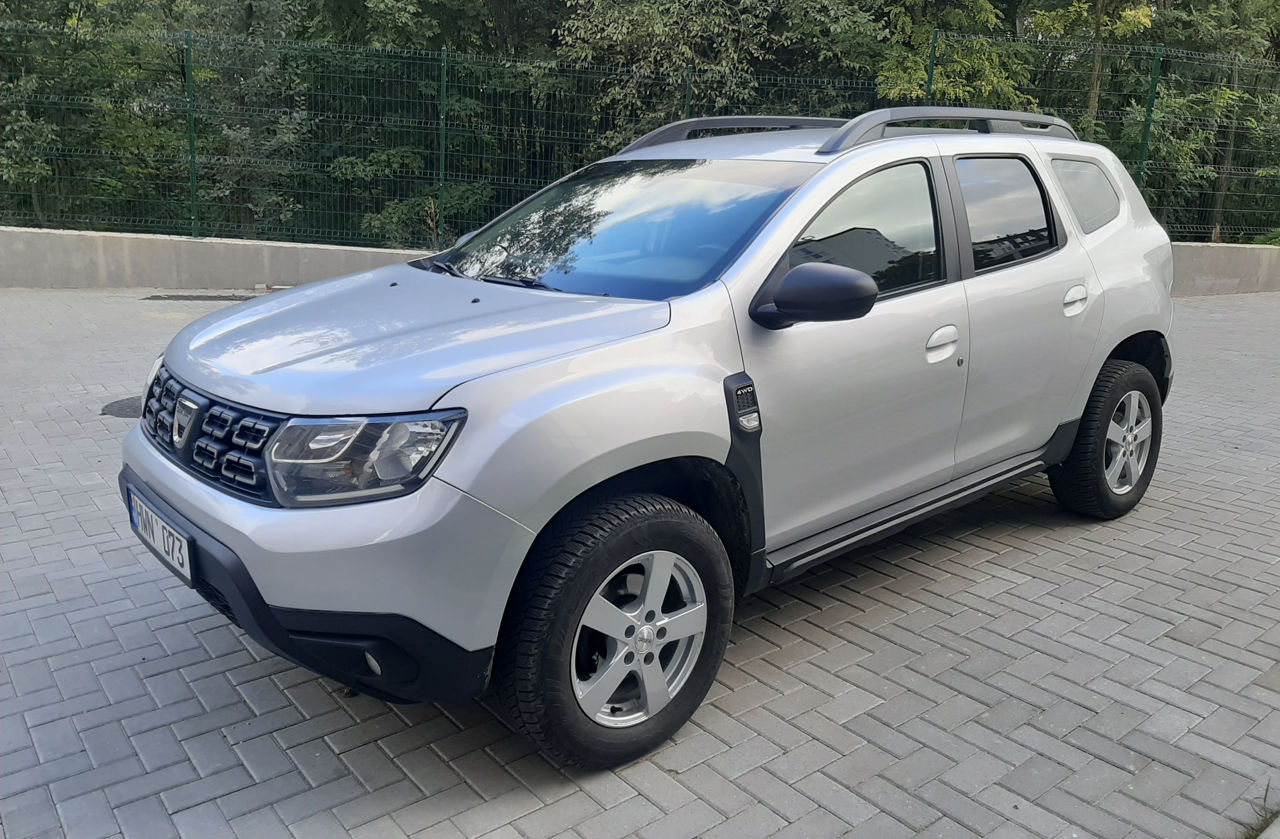 Dacia Duster foto 1