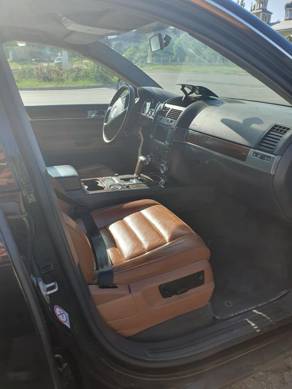 Volkswagen Touareg foto 3
