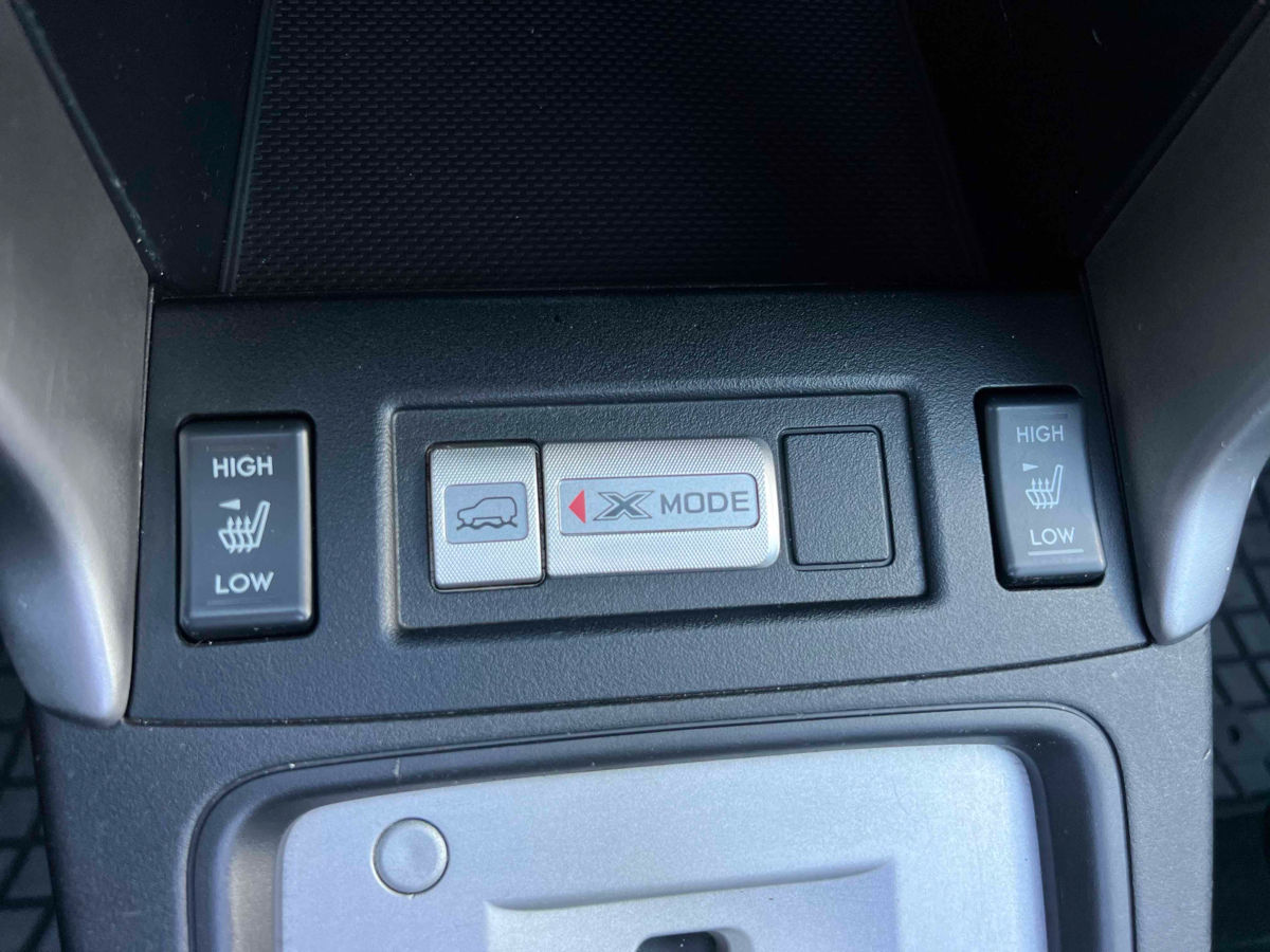 Subaru Forester foto 8