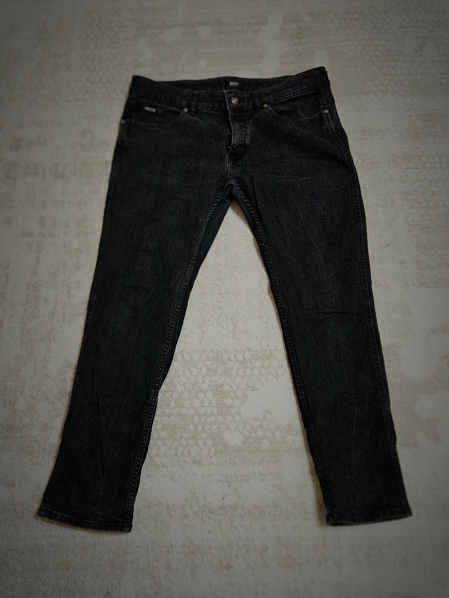 Blugi Hugo Boss foto 0