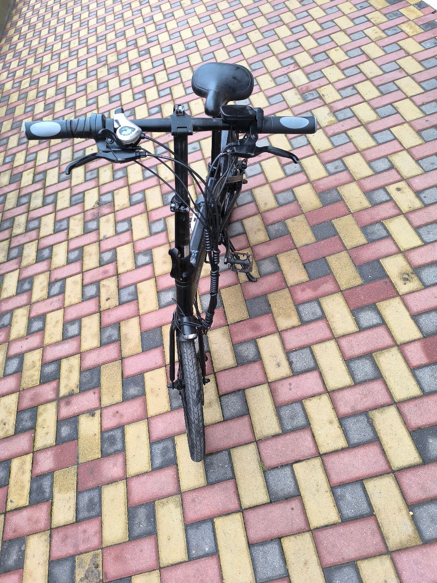 Bicicletă electrică foto 2