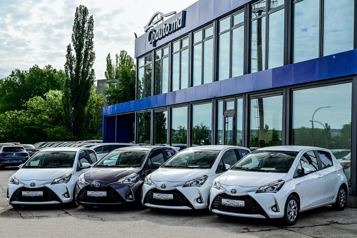 Toyota Yaris foto 8