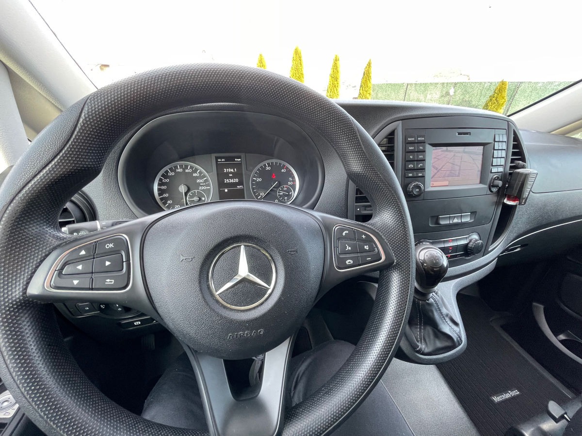 Mercedes Vito foto 8