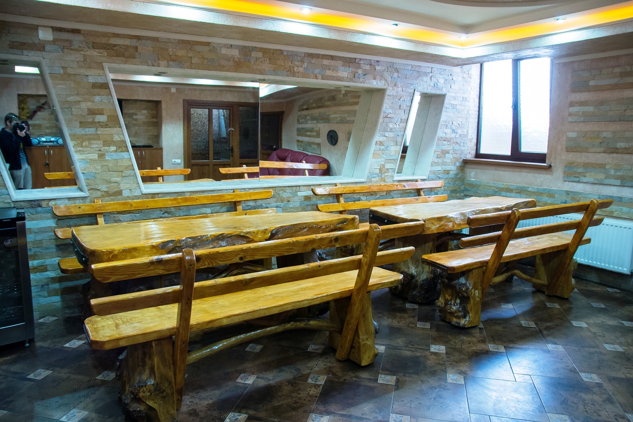 Sauna SRL "Taviada" in centru (40-ani) 24/24 foto 3