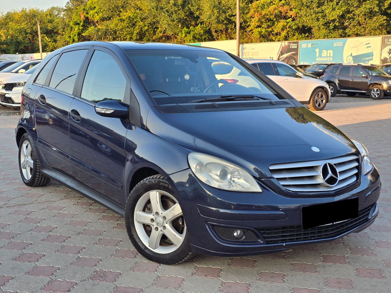 Mercedes B-Class foto 3