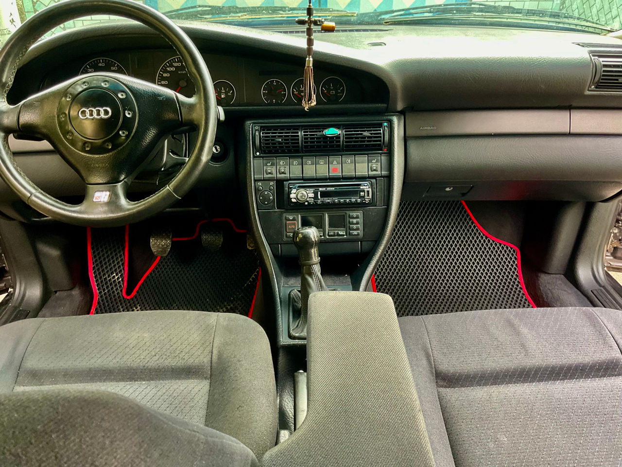 Audi A6 foto 8