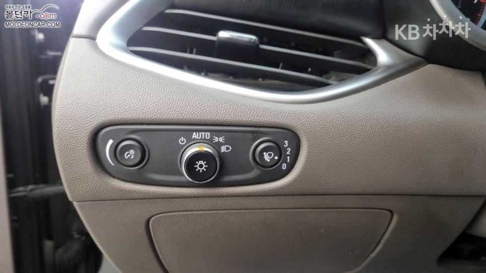 Chevrolet Malibu фото 16