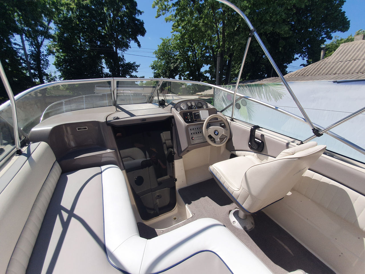 Bayliner Siera 2355 фото 6