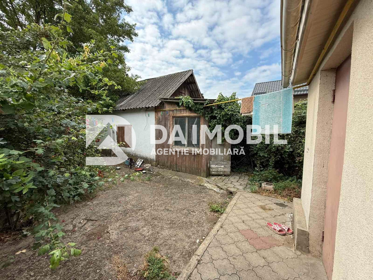 Se vinde apartament la sol / zona Parc — 5