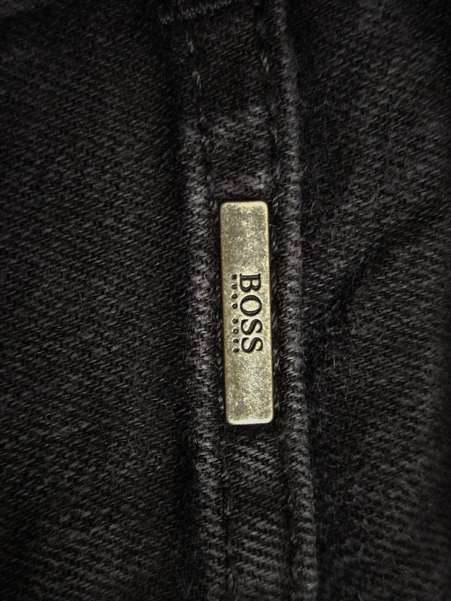 Blugi Hugo Boss foto 1