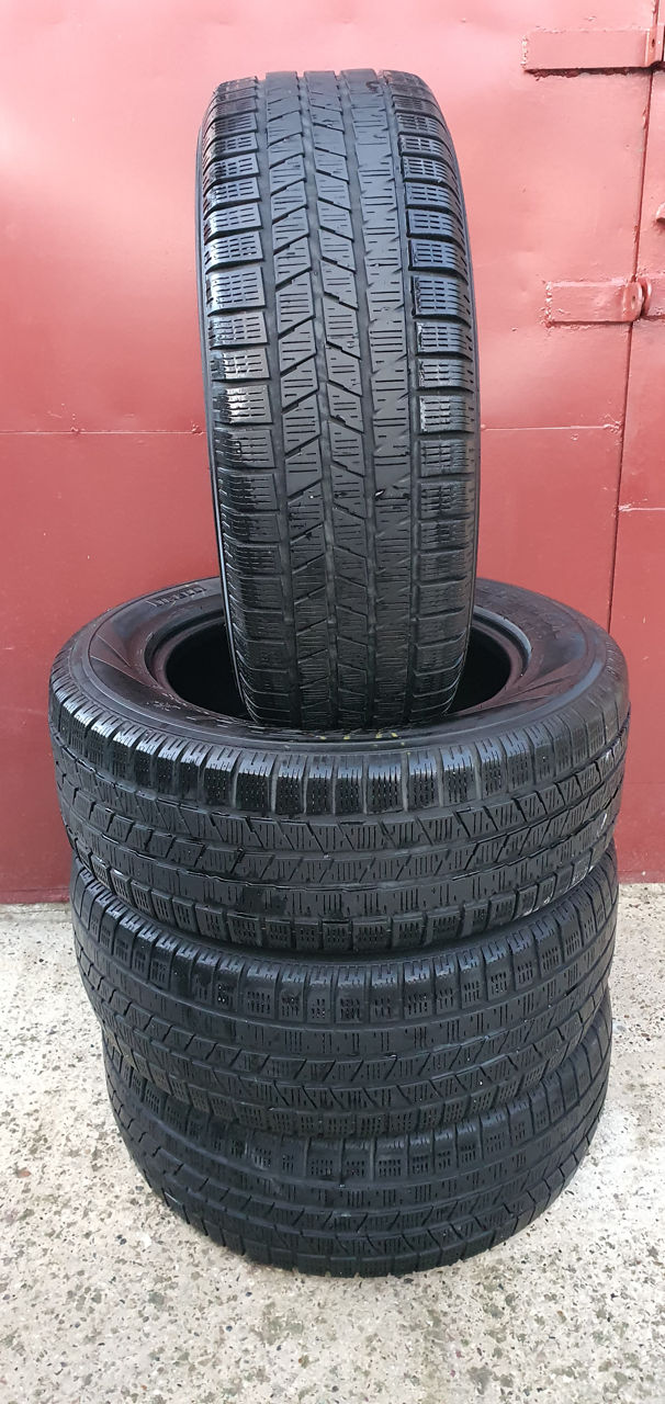 235/65/R17.